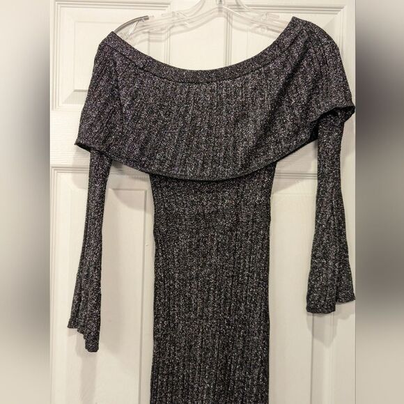 Keepsake The Label Metallic Knit bell sleeve off the shoulder Sheath Dress sz S - Picture 7 of 13